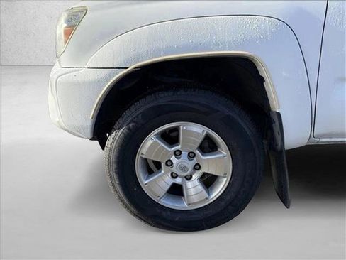 Used 2014 Toyota Tacoma PreRunner image 20