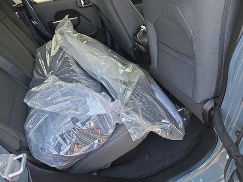 New 2025 Jeep Gladiator Sport image 74