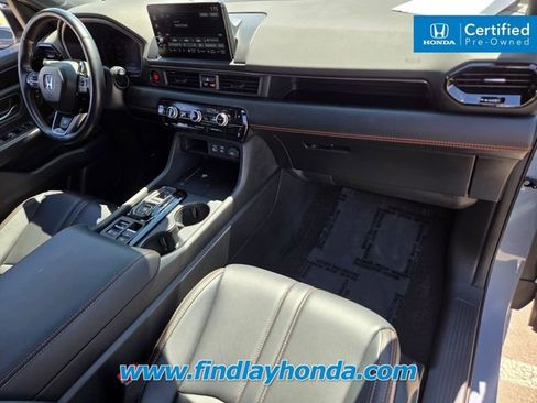 Certified 2023 Honda Pilot TrailSport image 22
