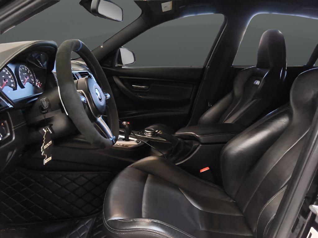 Used 2017 BMW M3 RWD image 10