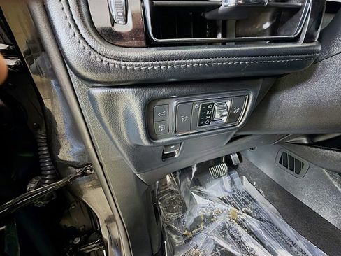 Used 2022 Lincoln Nautilus Reserve image 30