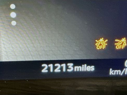 Used 2023 Nissan Ariya FWD image 19