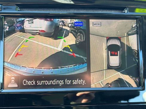 Used 2022 Nissan Rogue Sport SV w/ Technology Package image 27