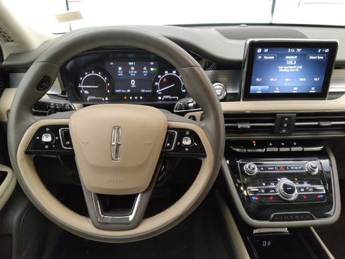 Used 2022 Lincoln Corsair FWD image 22