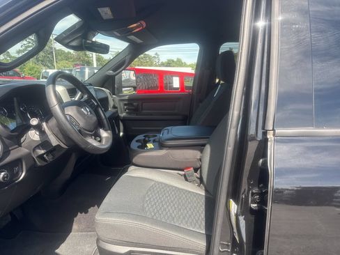 Used 2025 RAM 2500 Tradesman AWD/4WD image 18