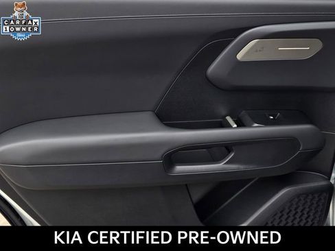 Used 2027 Kia Telluride S AWD/4WD image 12
