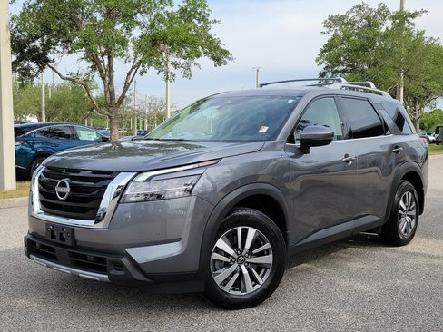 Certified 2024 Nissan Pathfinder SL AWD/4WD image 33