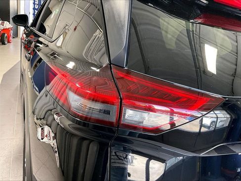 Certified 2023 Nissan Rogue SV AWD/4WD image 32