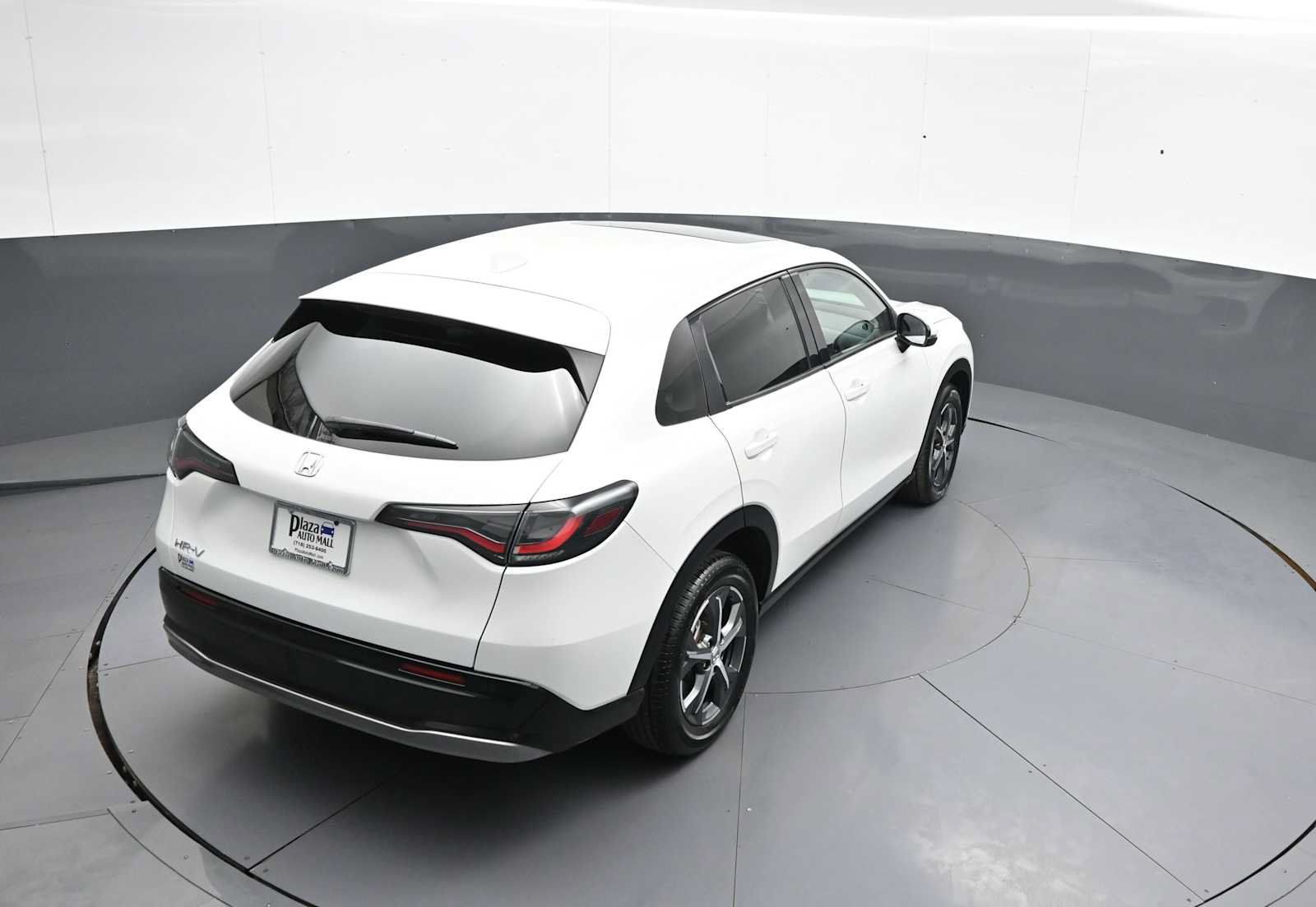 Certified 2023 Honda HR-V EX-L image 35