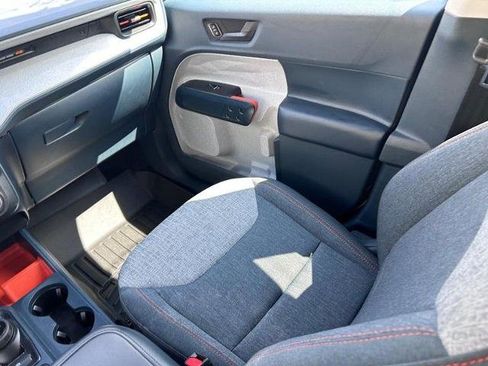 Certified 2024 Ford Maverick XLT image 17