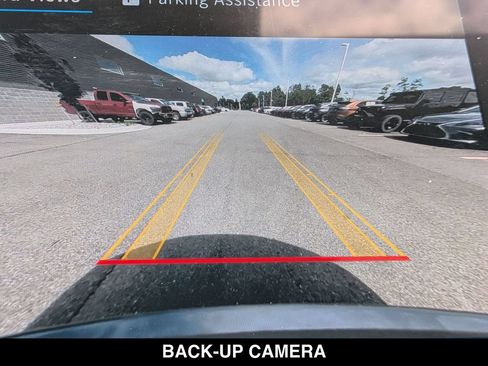 Certified 2023 Mercedes-Benz GLC 300 4MATIC image 6