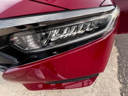 Used 2019 Honda Accord Sport image 18