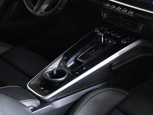 Certified 2022 Porsche 911 Turbo S image 25