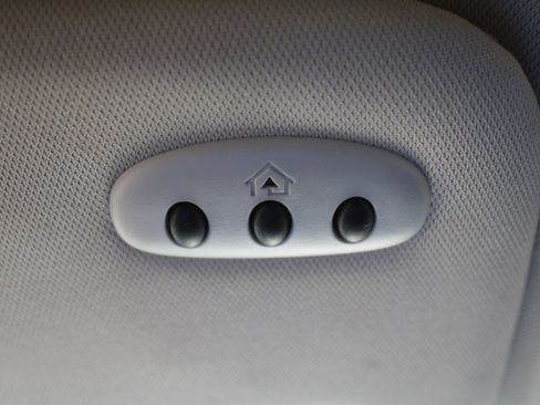 Used 2024 Ford Edge Titanium image 50