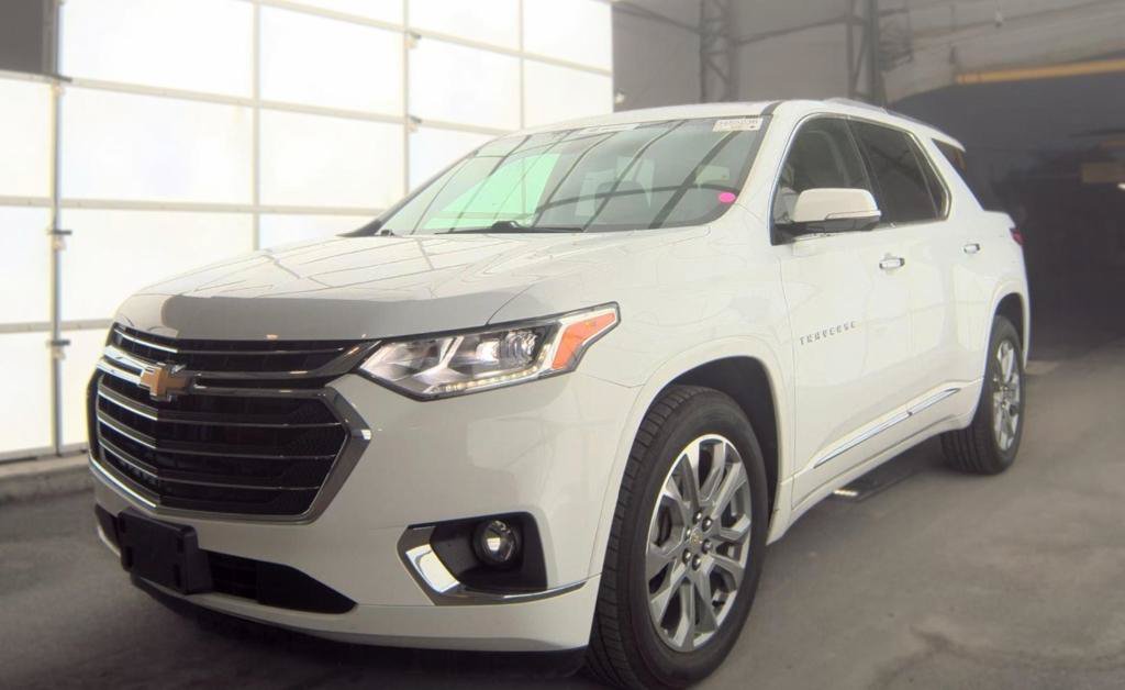Used 2018 Chevrolet Traverse Premier FWD image 4