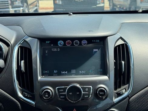 Used 2016 Chevrolet Cruze LT w/ Sun And Sound Package FWD image 3