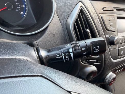 Used 2014 Hyundai Tucson GLS AWD/4WD image 18