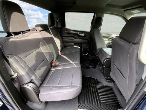 Used 2023 Chevrolet Silverado 1500 LT image 25