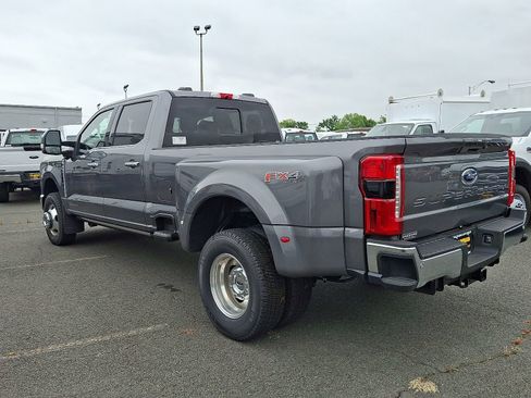 New 2025 Ford F350 Lariat w/ Lariat Ultimate Package image 3