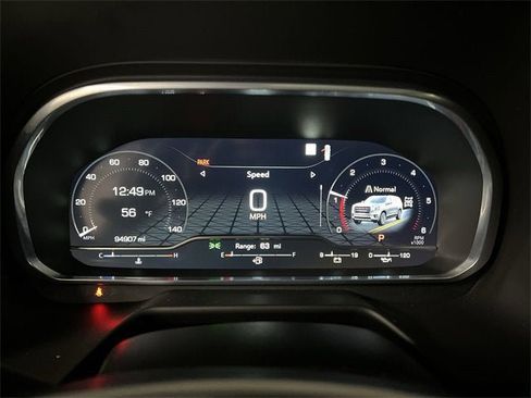 Certified 2023 GMC Yukon SLT w/ SLT Luxury Package image 12