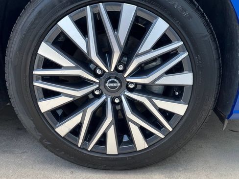Used 2025 Nissan Altima 2.5 SV FWD image 27