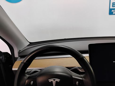 Used 2021 Tesla Model Y 2WD image 73