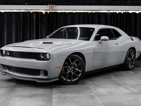 Used 2022 Dodge Challenger GT w/ Blacktop Package RWD image 2