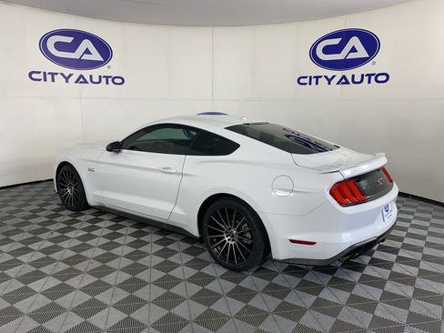 Used 2018 Ford Mustang GT Premium w/ Equipment Group 401A RWD image 5