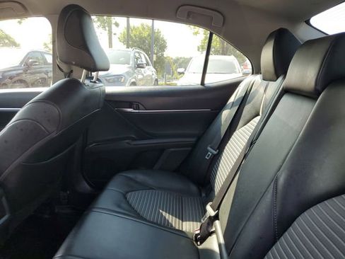 Used 2024 Toyota Camry SE FWD image 10