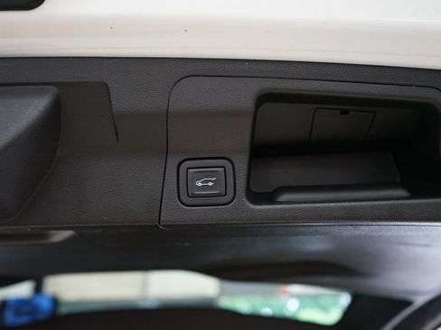 Used 2020 GMC Acadia SLT AWD/4WD image 49