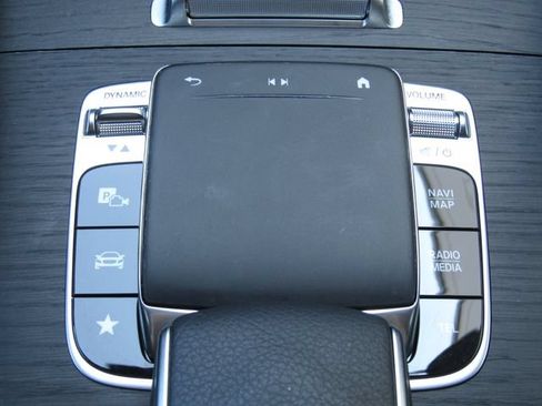 Used 2020 Mercedes-Benz GLE 350 4MATIC image 31