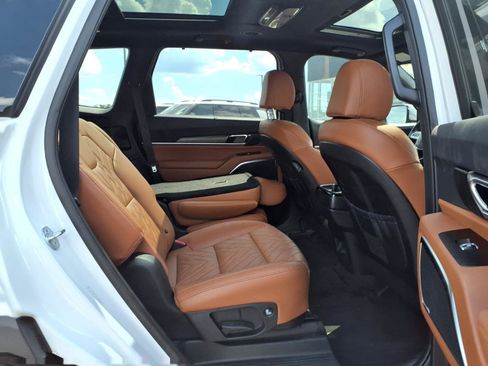 Used 2024 Kia Telluride SX X-Line AWD/4WD image 28