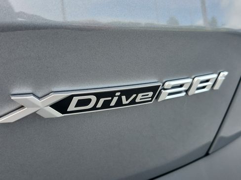 New 2026 BMW X2 xDrive28i w/ Convenience Package AWD/4WD image 37