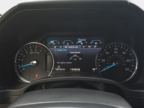 Used 2019 Ford Expedition Platinum image 19