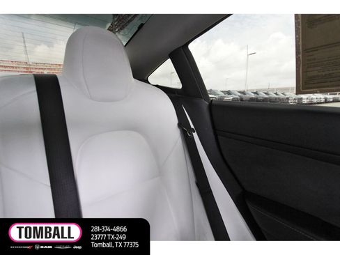 Used 2023 Tesla Model 3 Standard Range RWD image 12