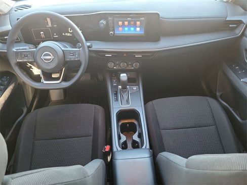 Used 2025 Nissan Kicks S image 14