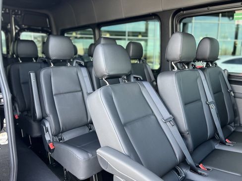 New 2025 Mercedes-Benz Sprinter 2500 image 16