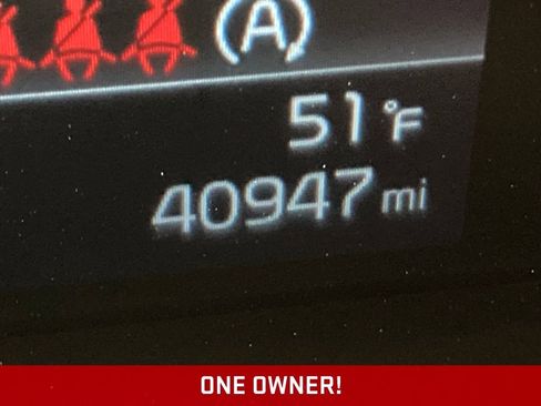 Used 2025 Kia Sportage LX image 6