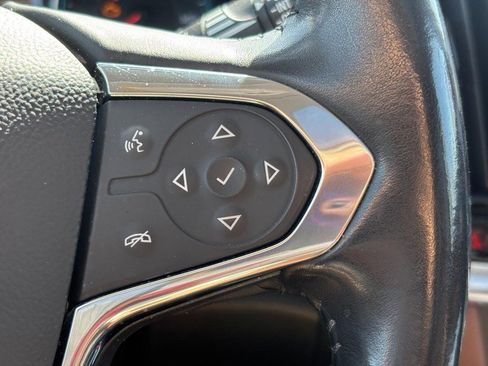 Used 2019 Chevrolet Traverse High Country image 19