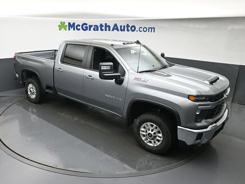 New 2026 Chevrolet Silverado 2500 LT w/ Convenience Package AWD/4WD image 3