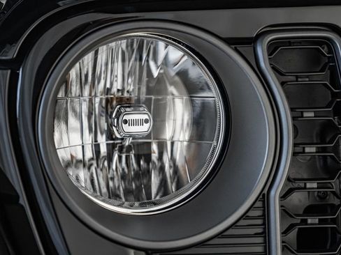 New 2025 Jeep Wrangler Unlimited Sport S 4xe w/ Technology Group image 10