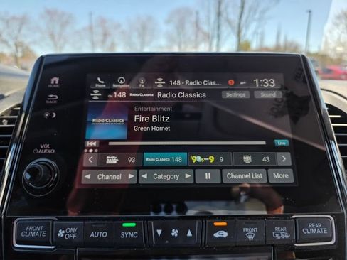 Used 2023 Honda Odyssey Touring image 15