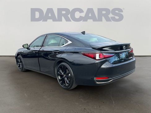 Certified 2025 Lexus ES 300h F Sport image 4