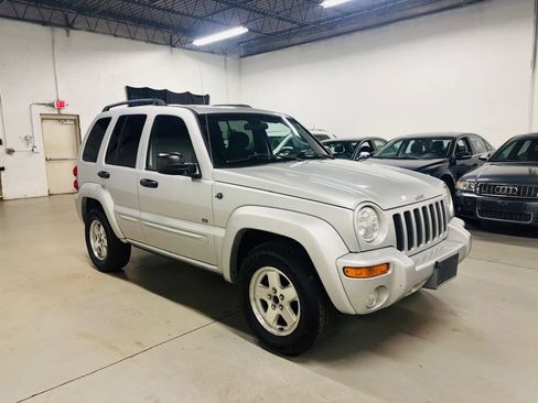 Used 2002 Jeep Liberty Limited image 4