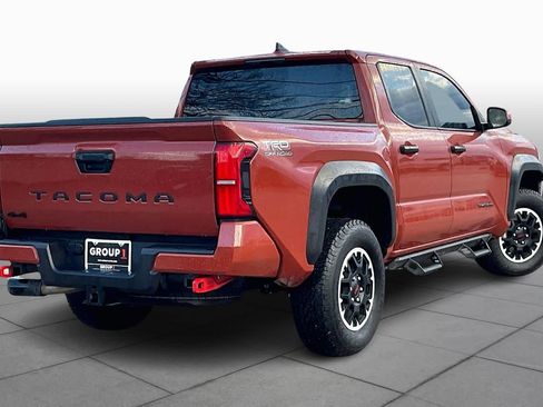 Used 2025 Toyota Tacoma TRD Off-Road image 13