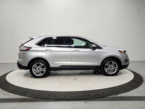 Used 2018 Ford Edge Titanium image 8