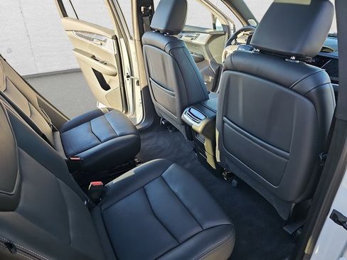 Used 2025 Cadillac XT6 Premium Luxury w/ LPO, Floor Liner Package image 11