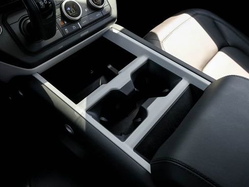 New 2026 Land Rover Defender 110 S AWD/4WD image 28
