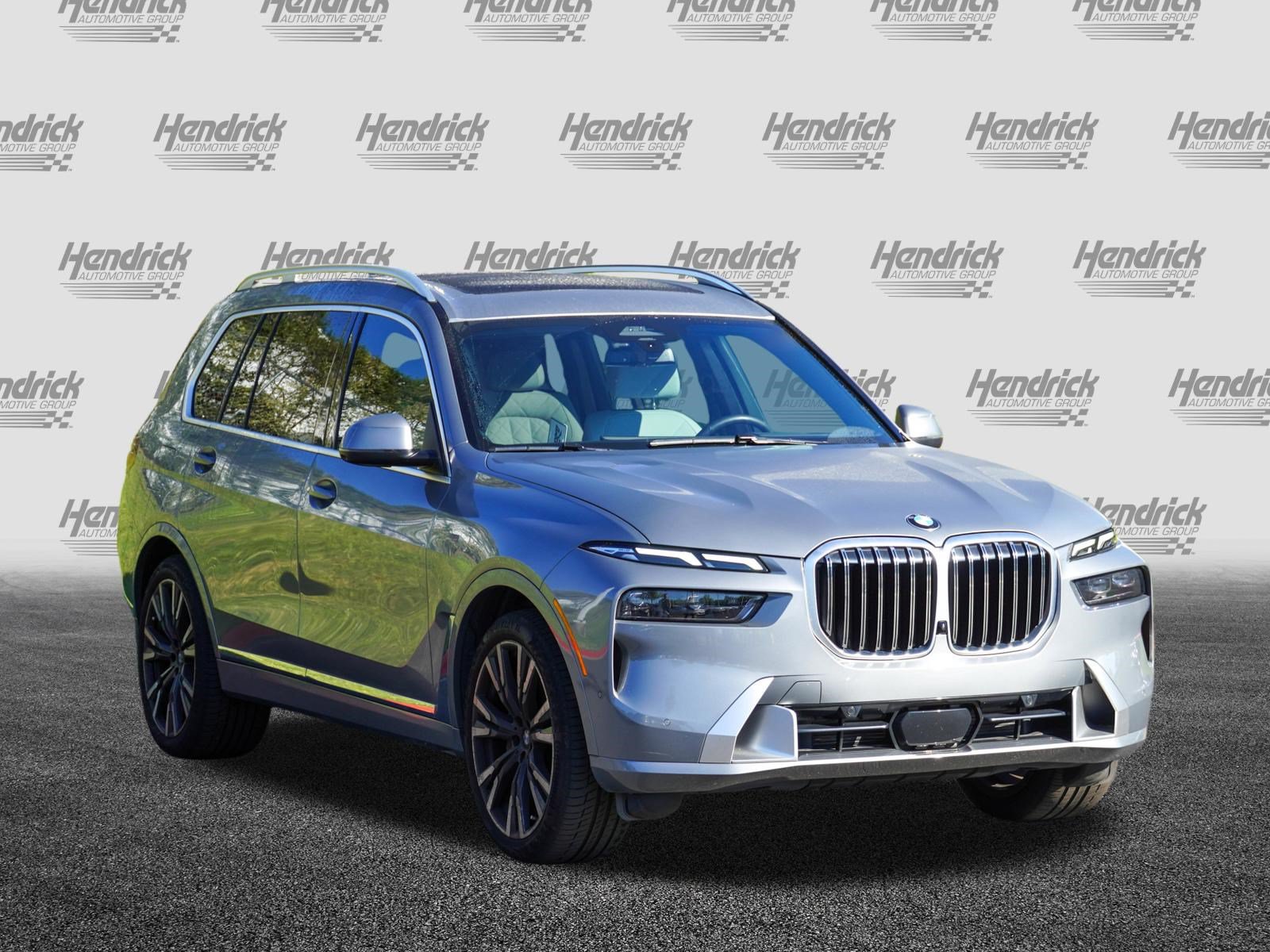 Certified 2024 BMW X7 xDrive40i w/ Premium Package AWD/4WD image 2