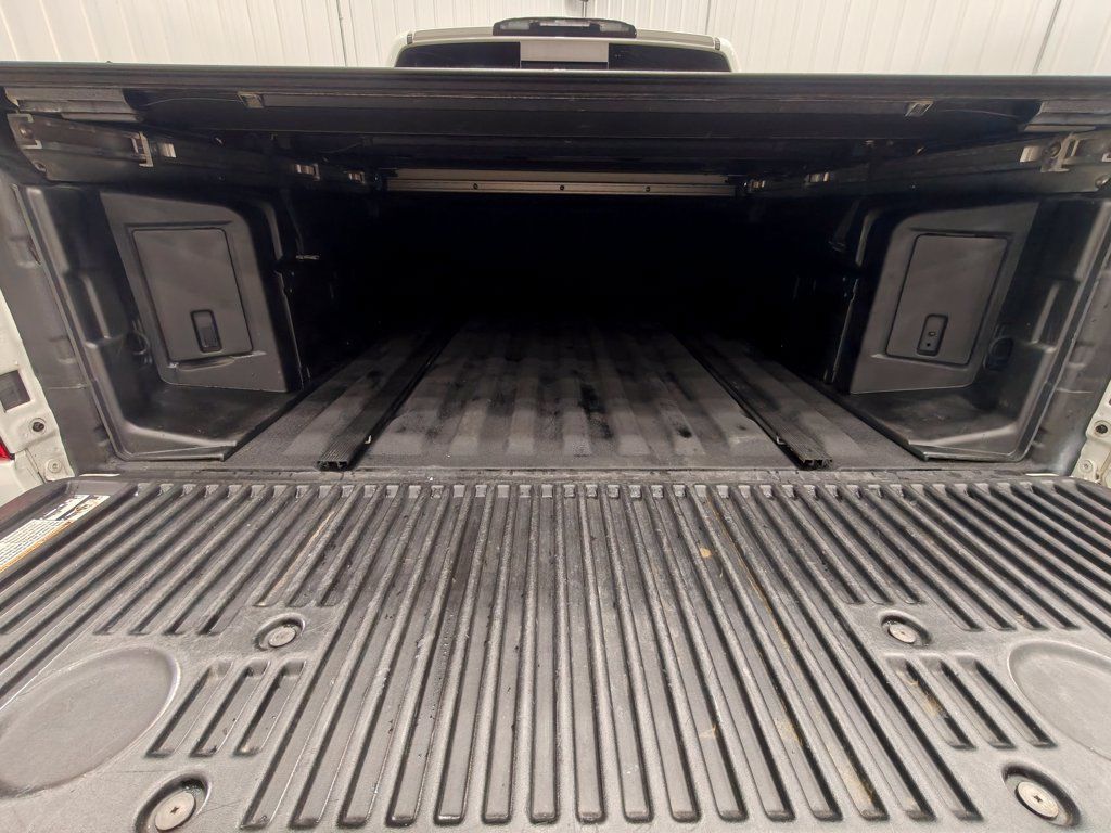 Used 2018 Nissan Titan Platinum Reserve AWD/4WD image 24
